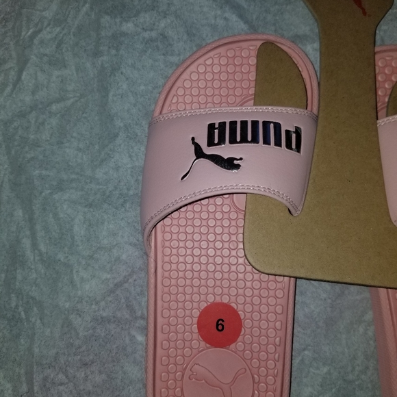 Flip Flops - Picture 2 of 4